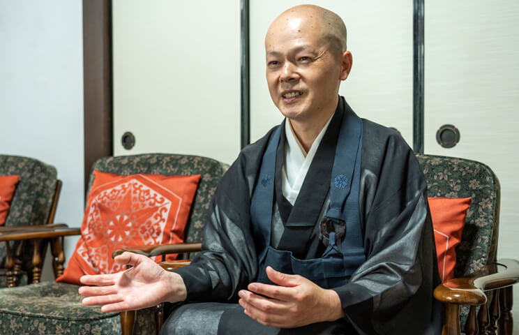 Chief Priest, Gotoku-ji Temple